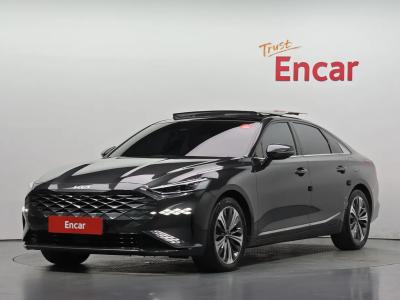 2023 Kia K8