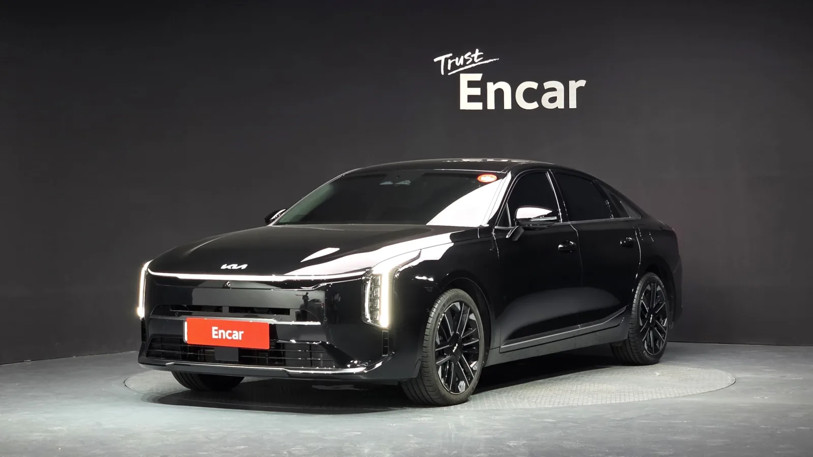 2025 Kia K8