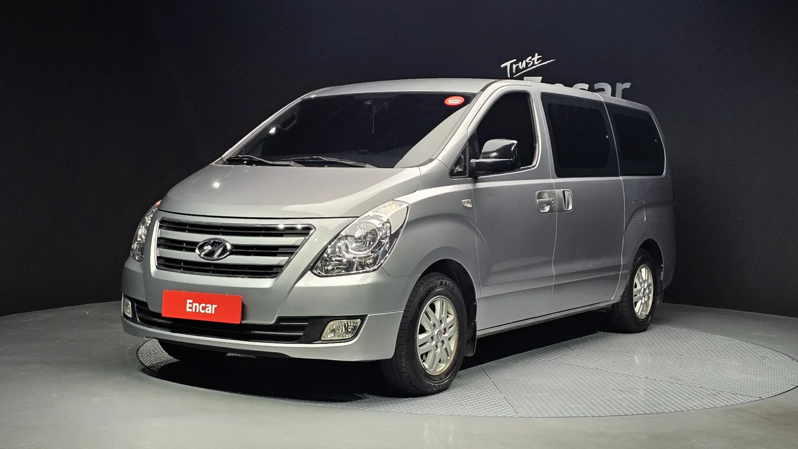 2016 Hyundai Starex