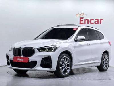 2022 BMW X1