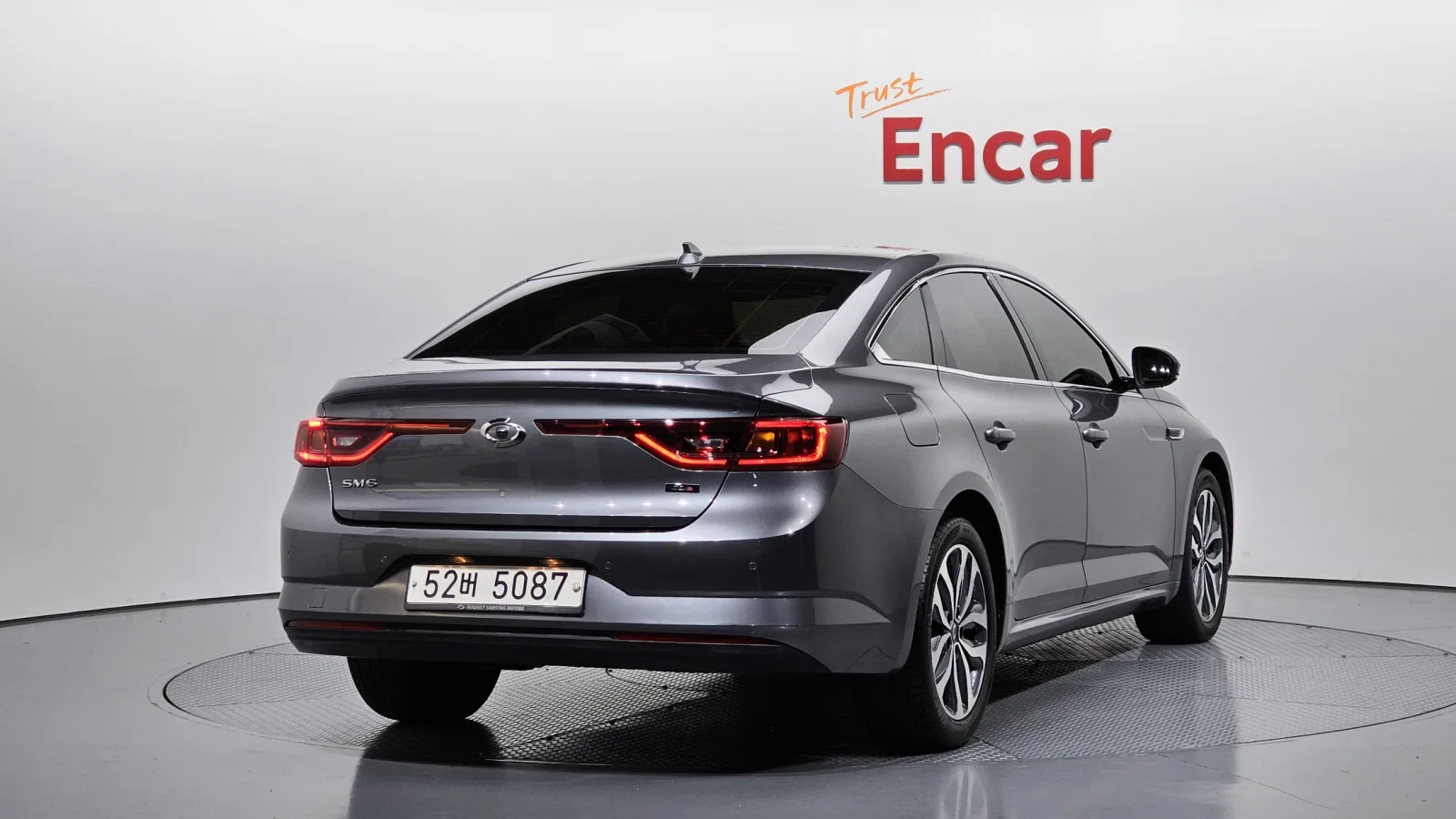 2016 Renault Korea SM6
