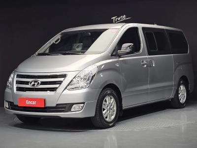 2016 Hyundai Starex