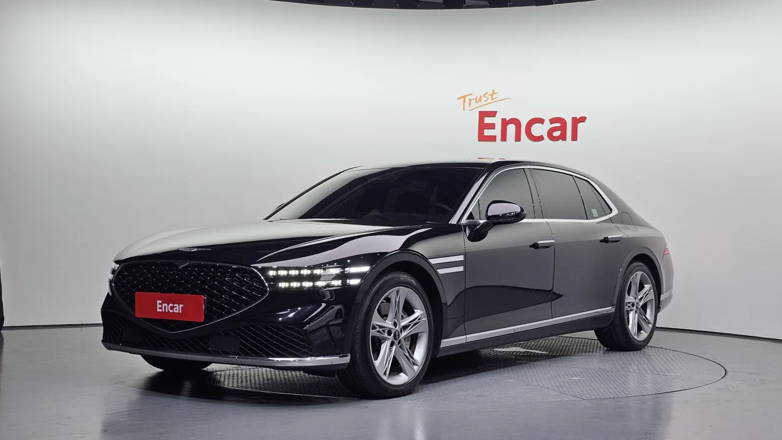2022 Genesis G90