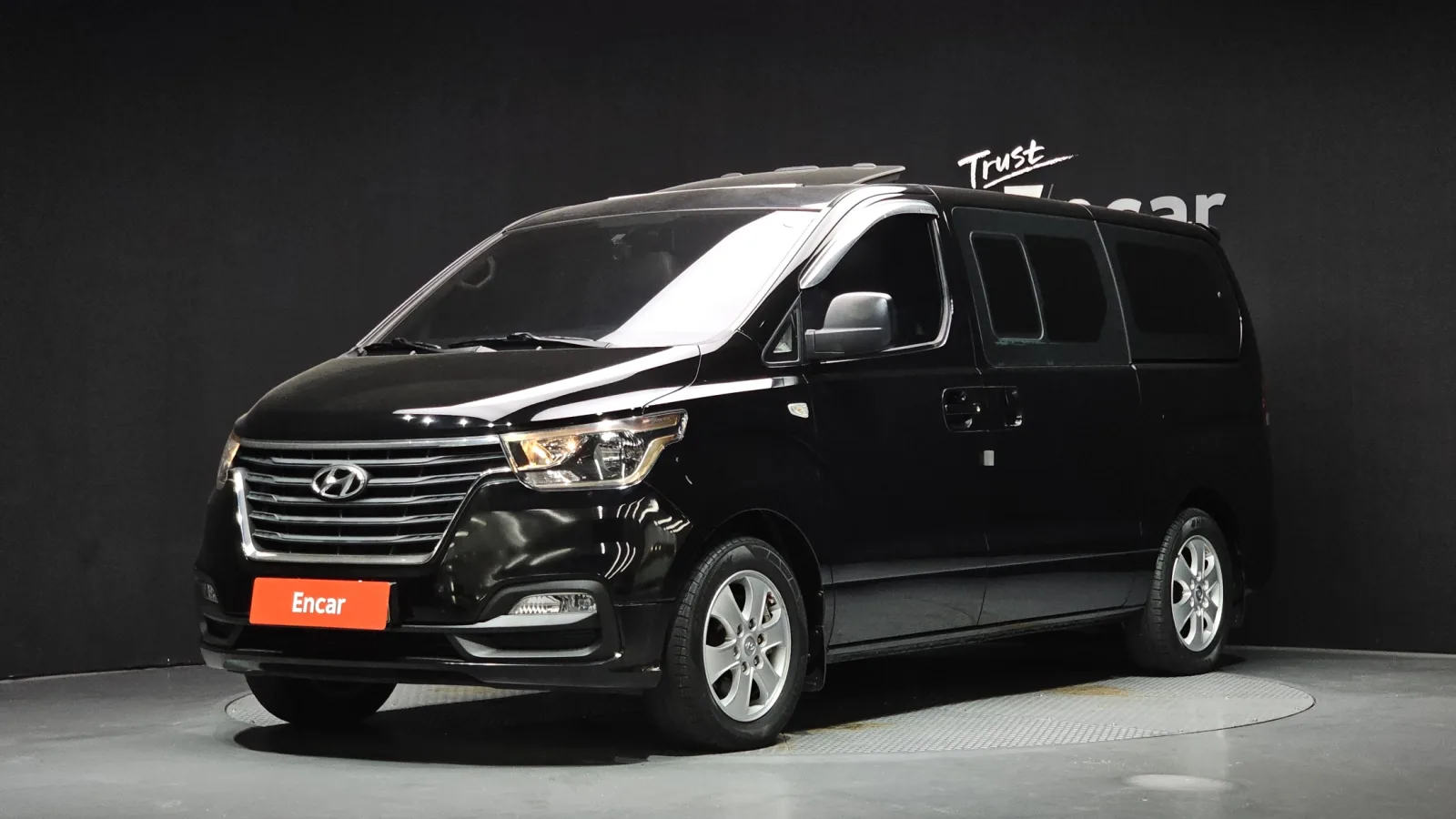 2020 Hyundai Starex