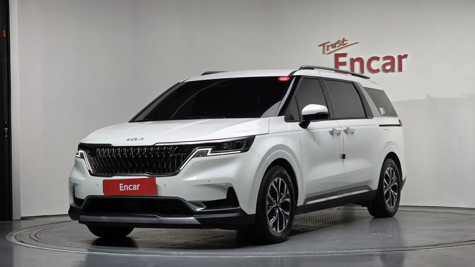 2023 Kia Carnival