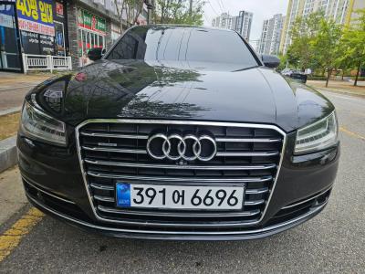 2015 Audi A8