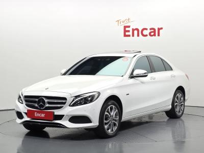 2018 Mercedes-Benz C-Class