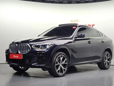 2022 BMW X6