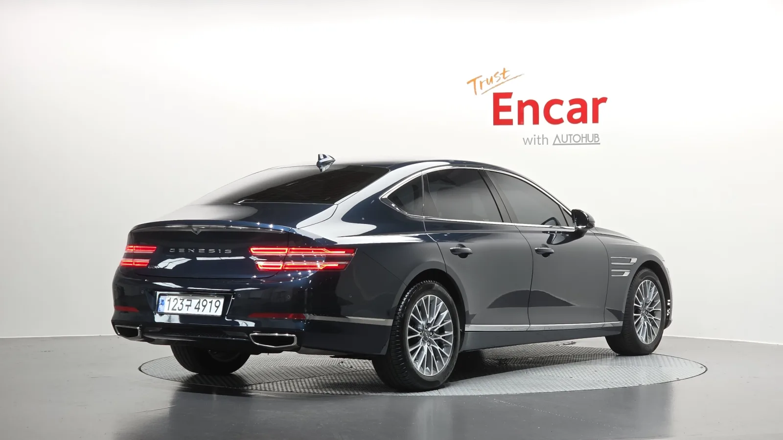 2024 Genesis G80