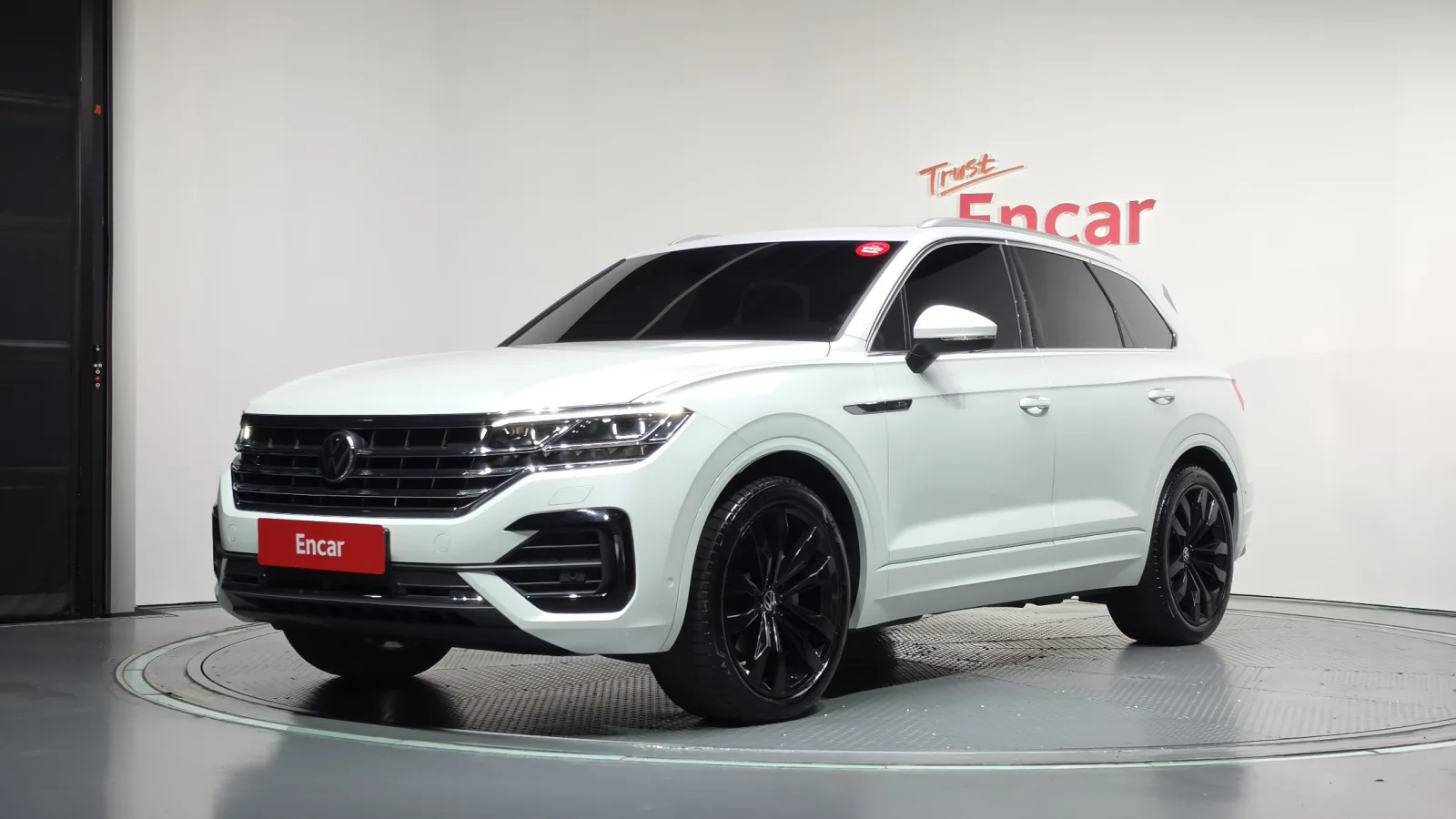 2023 Volkswagen Touareg