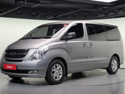 2013 Hyundai Starex