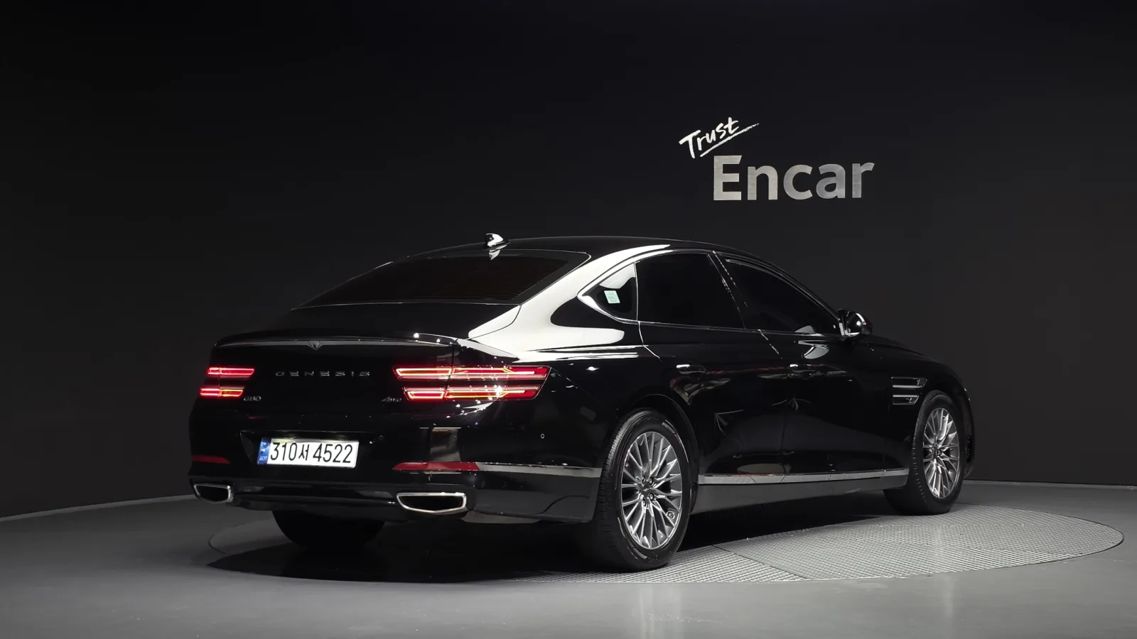 2022 Genesis G80