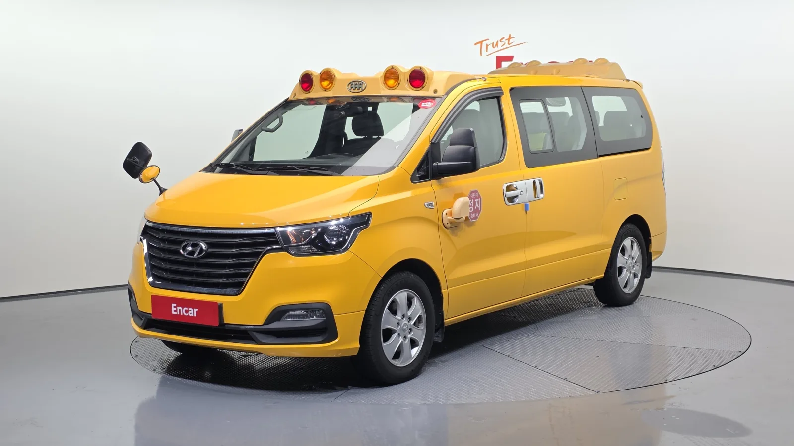 2019 Hyundai Starex