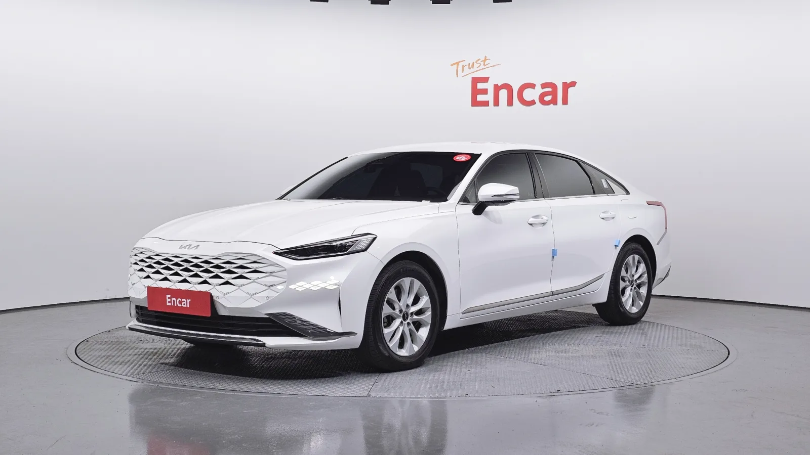 2023 Kia K8