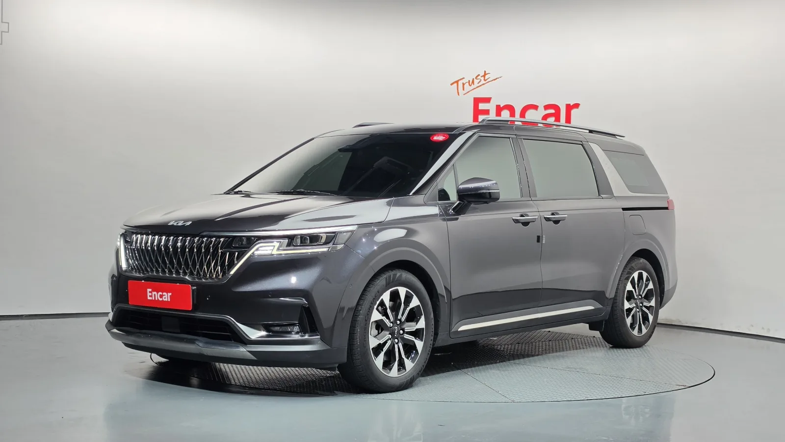 2023 Kia Carnival