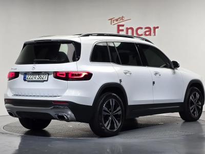 2021 Mercedes-Benz GLB-Class