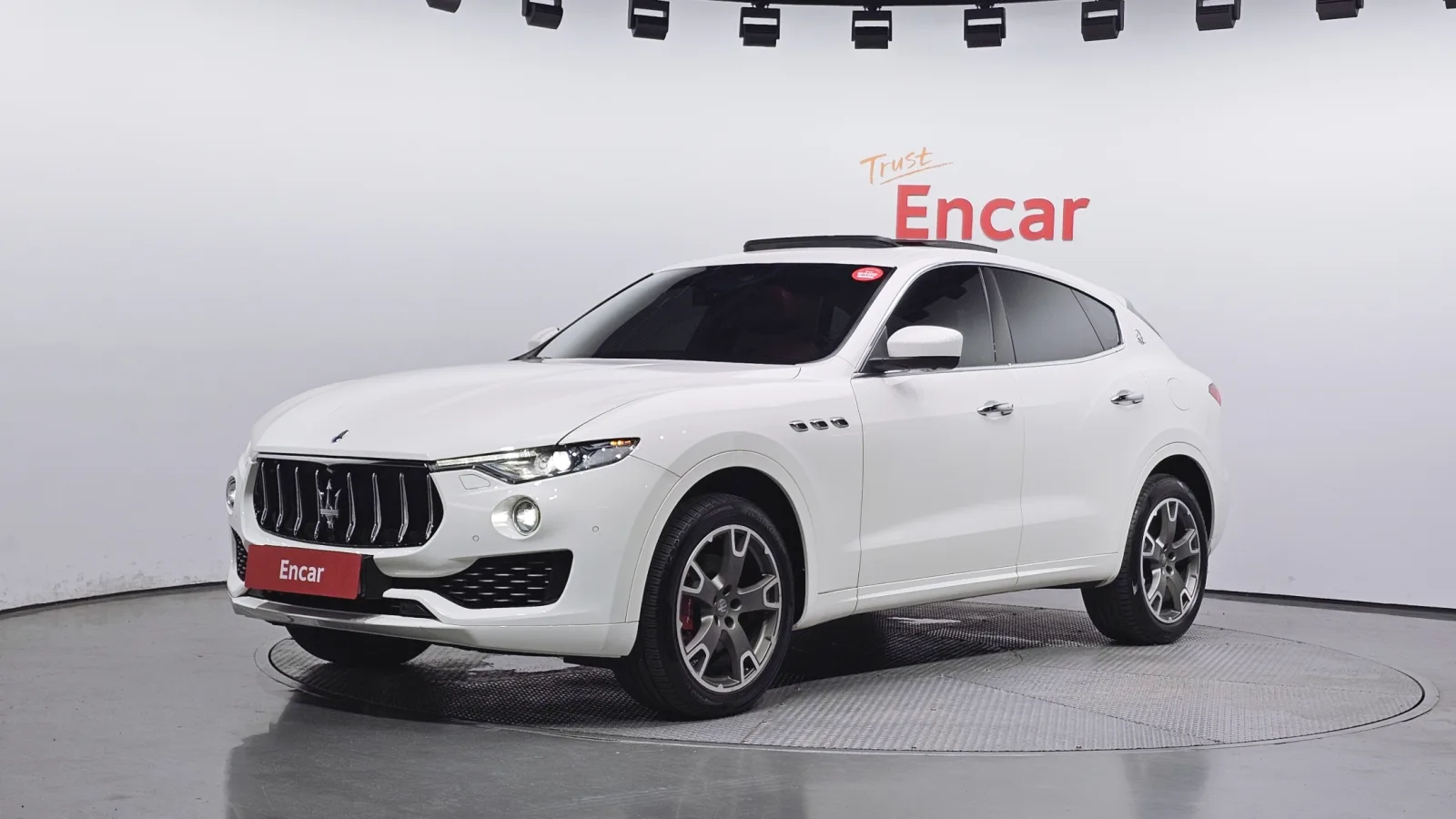 2017 Maserati Levante