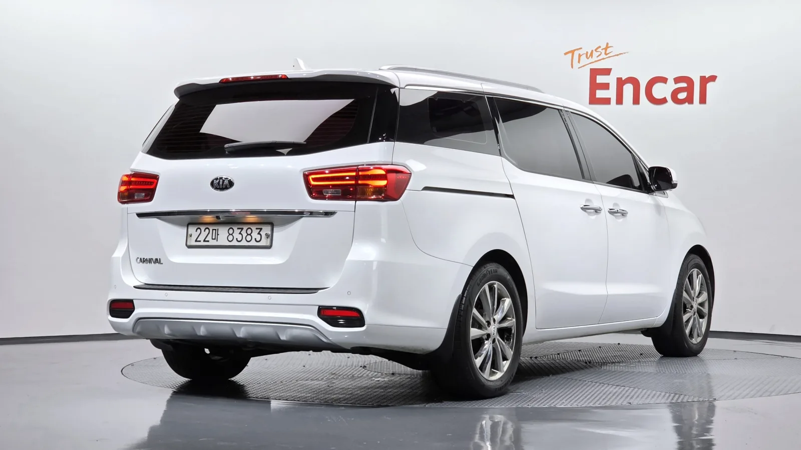 2019 Kia Carnival