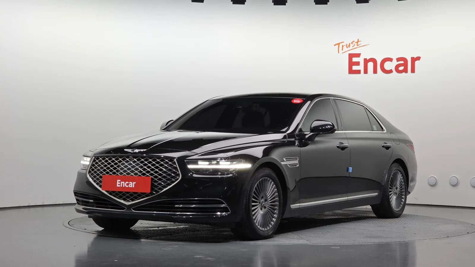 2019 Genesis G90