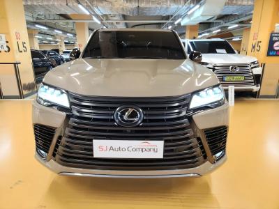 2025 Lexus LX
