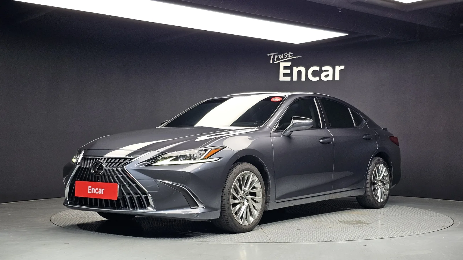 2023 Lexus ES