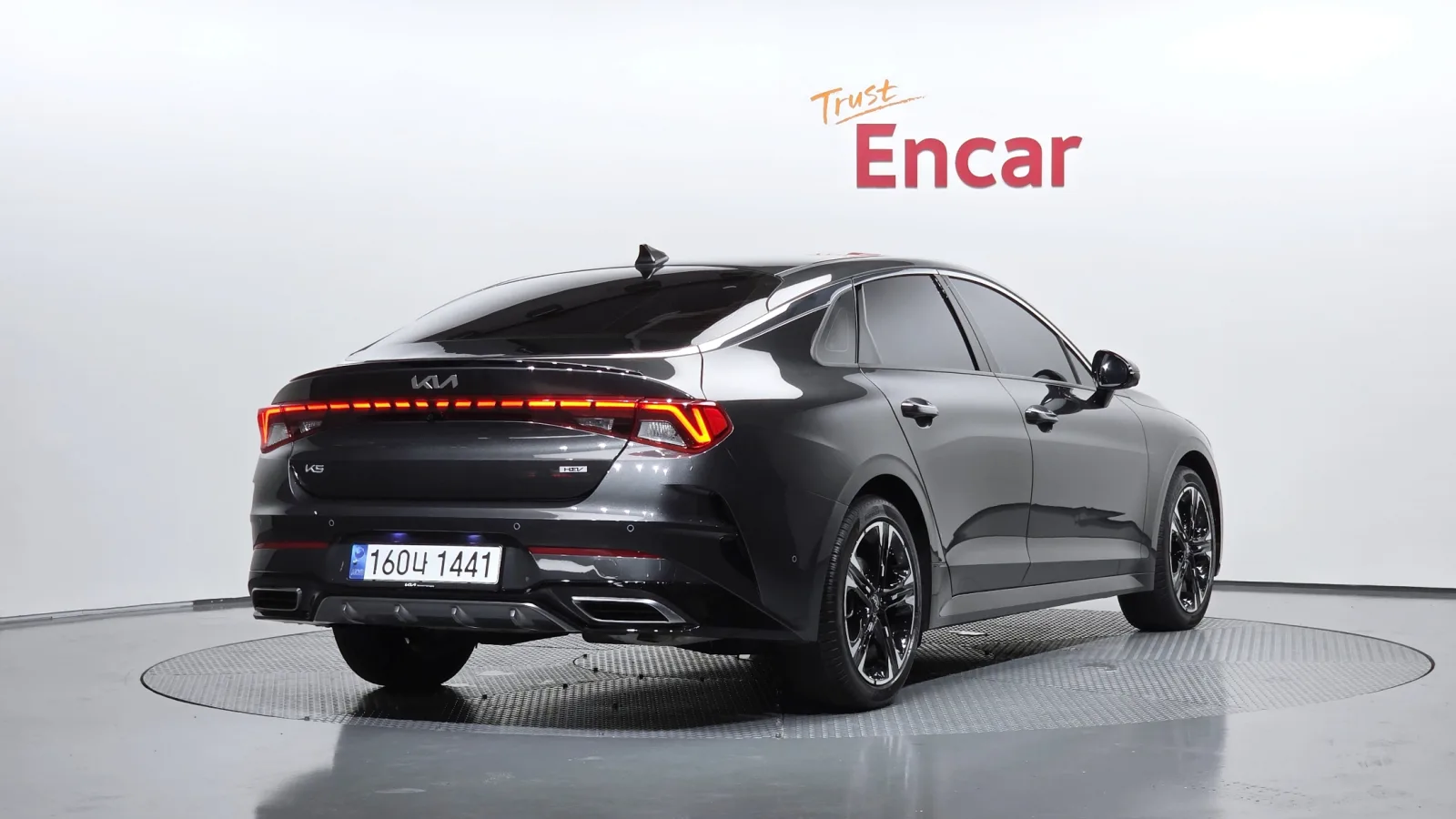 2023 Kia K5