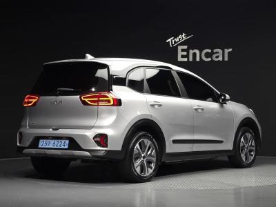 2023 Kia Niro