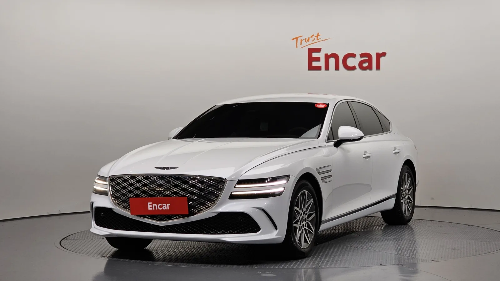 2025 Genesis G80