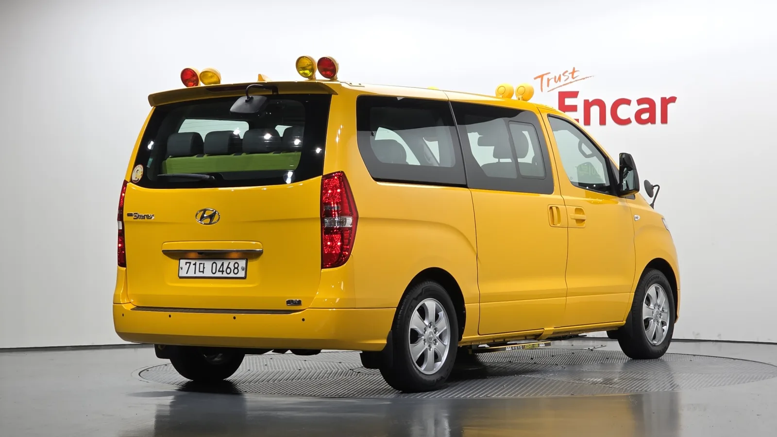 2021 Hyundai Starex