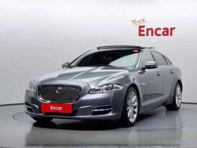 2015 Jaguar XJ
