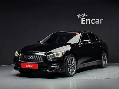 2016 Infiniti Q50
