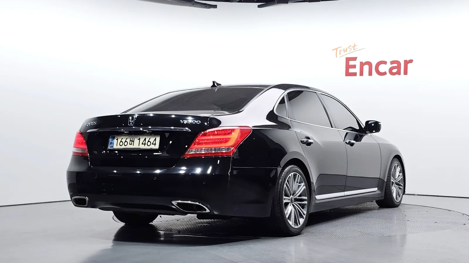 2015 Hyundai Equus