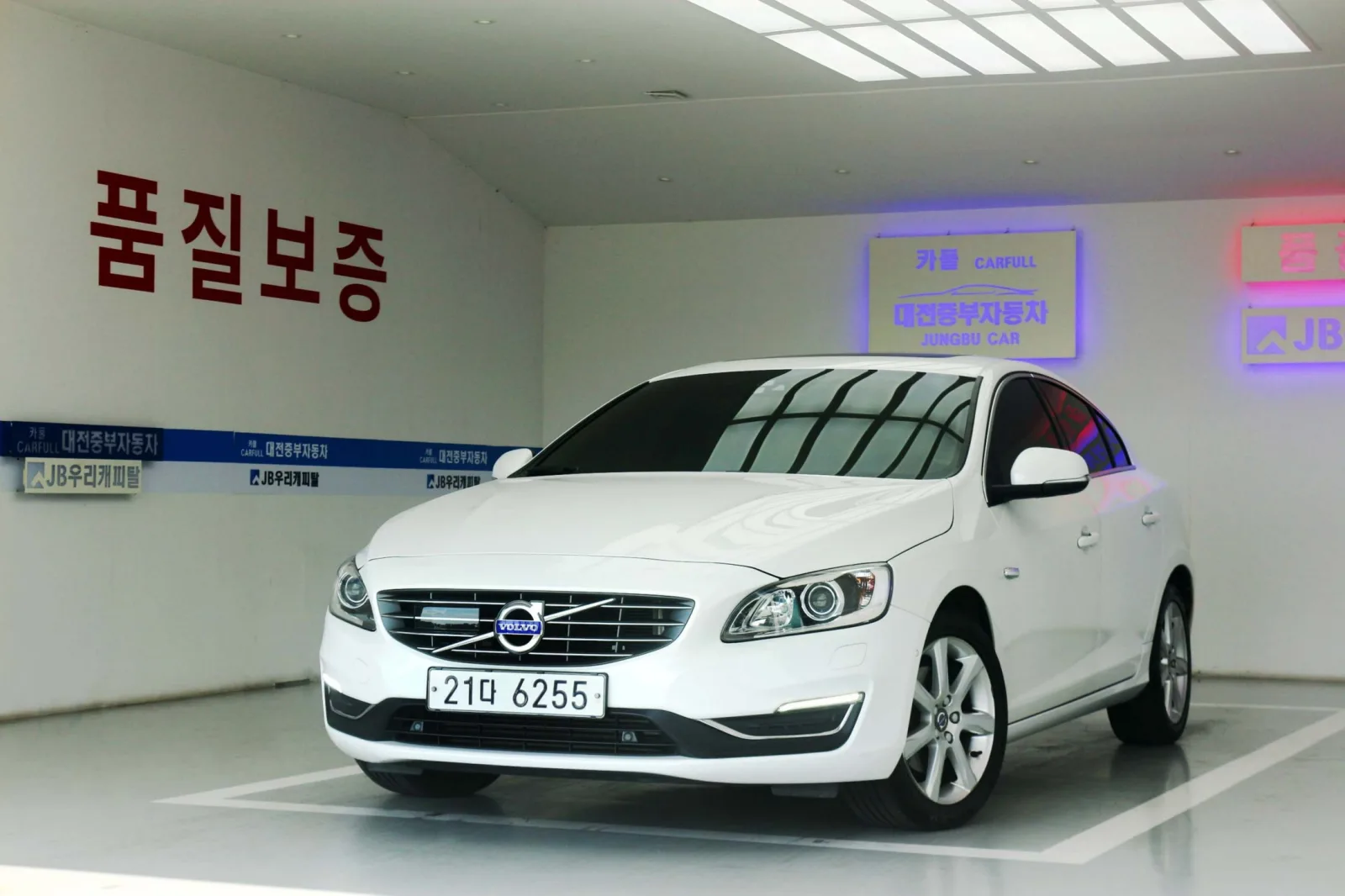 2018 Volvo S60