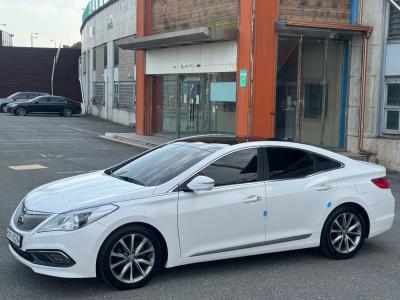 2015 Hyundai Grandeur