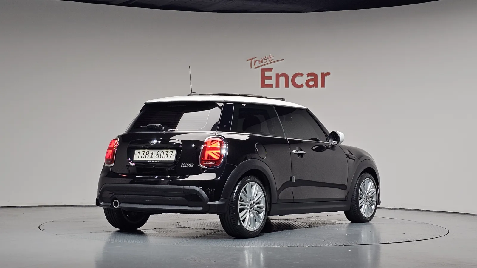 2022 MINI Cooper