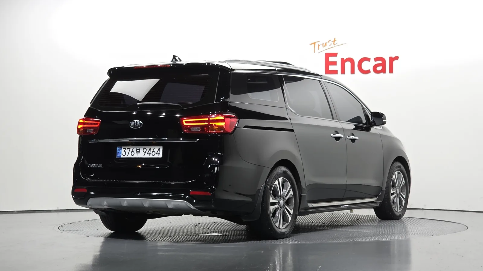 2019 Kia Carnival