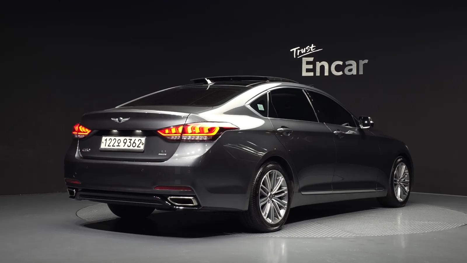 2020 Genesis G80