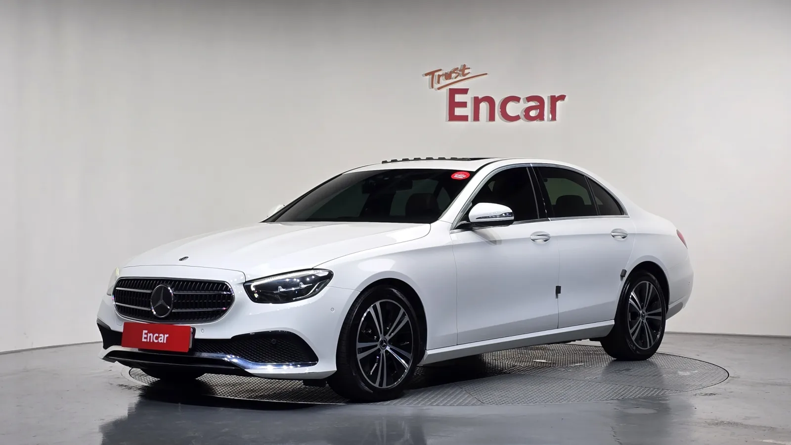 2021 Mercedes-Benz E-Class