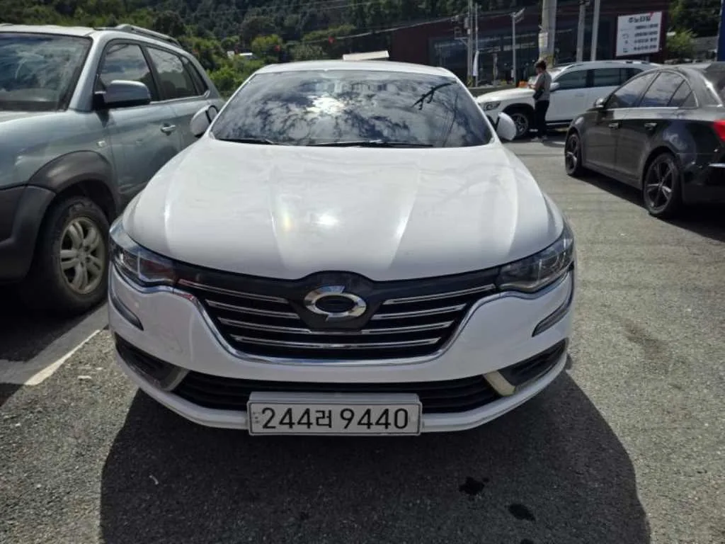 2019 Renault Korea SM6