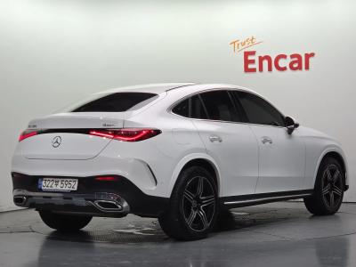 2024 Mercedes-Benz GLC-Class