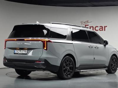 2025 Kia Carnival