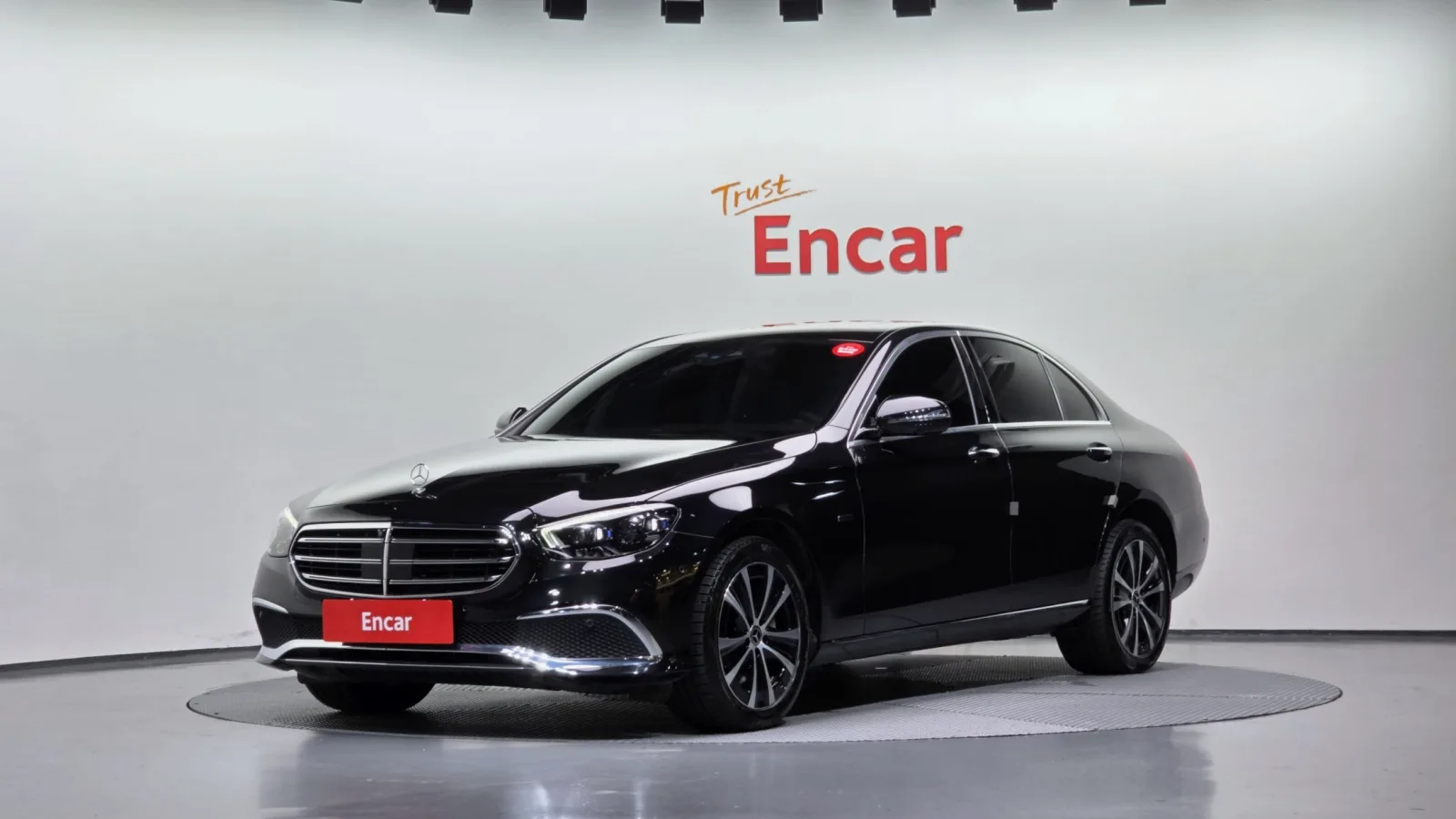 2021 Mercedes-Benz E-Class