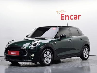 2019 MINI Cooper