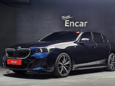 2025 BMW 5-Series