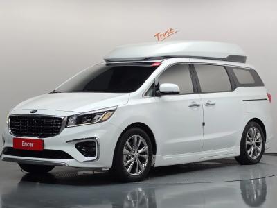 2020 Kia Carnival