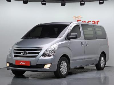 2018 Hyundai Starex