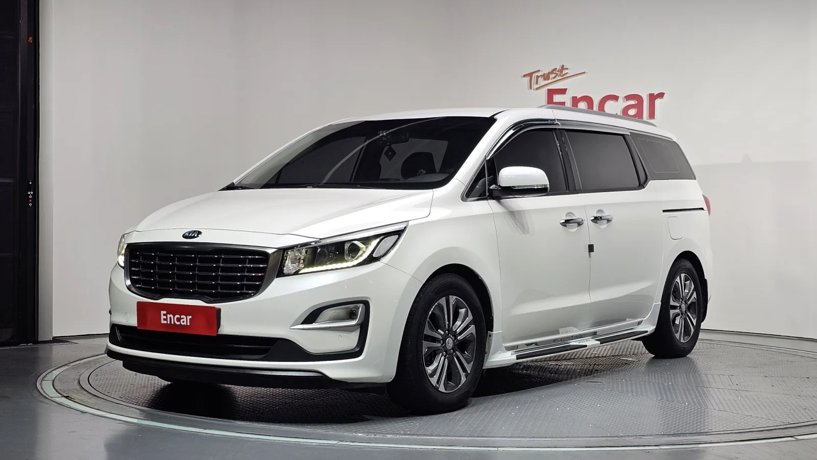 2019 Kia Carnival