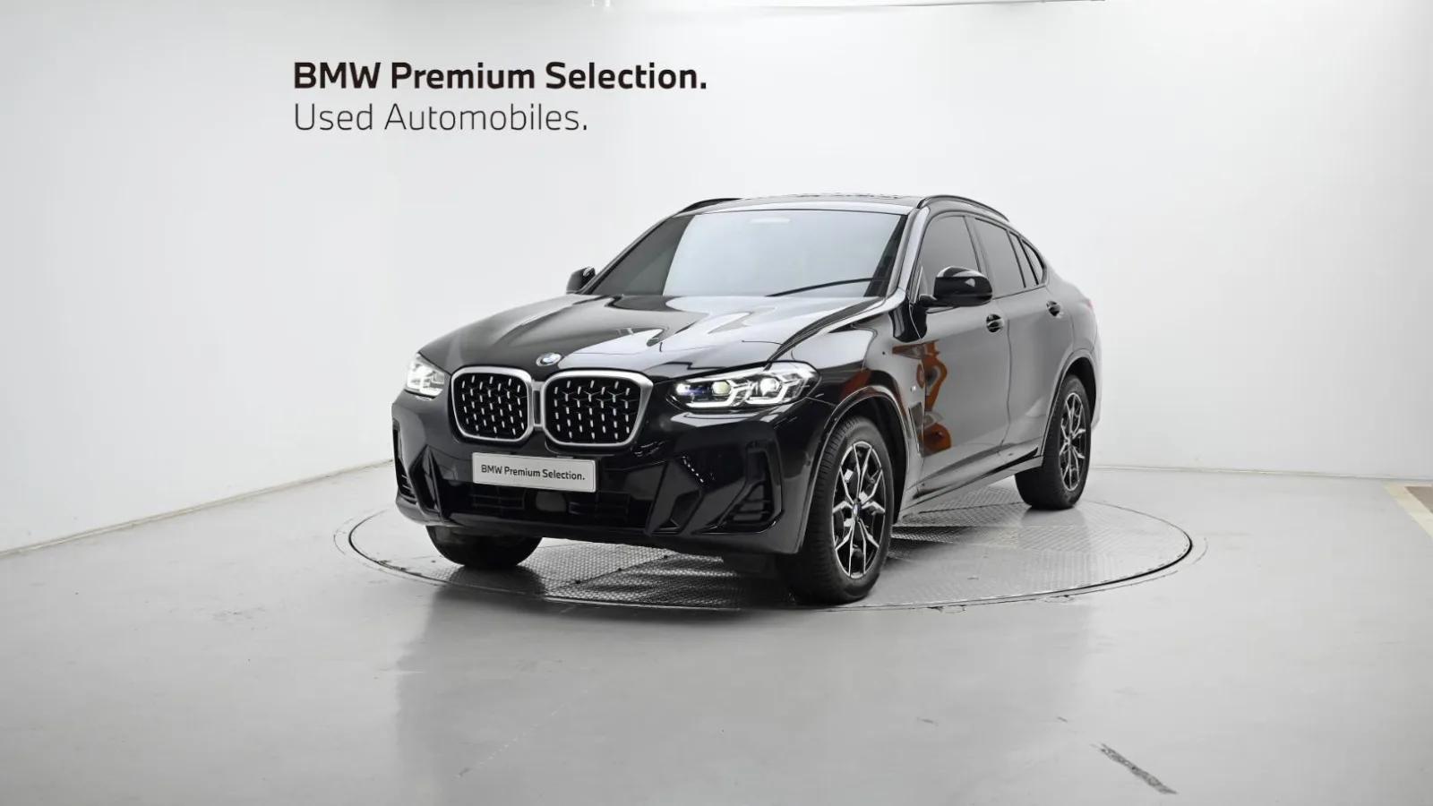 2022 BMW X4