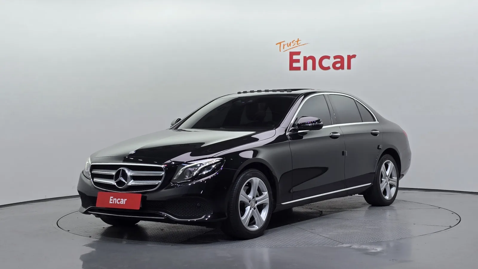 2017 Mercedes-Benz E-Class