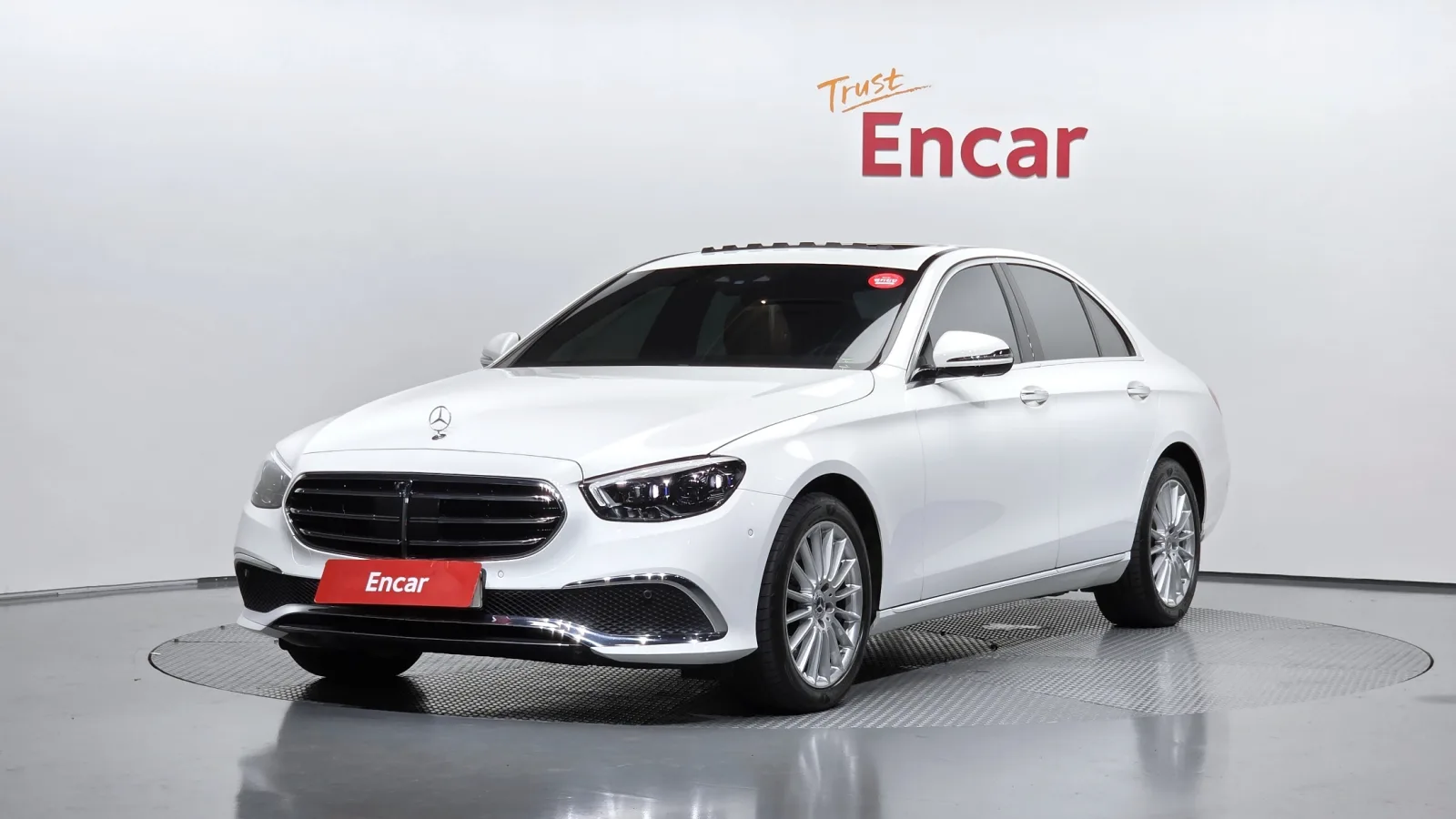 2022 Mercedes-Benz E-Class